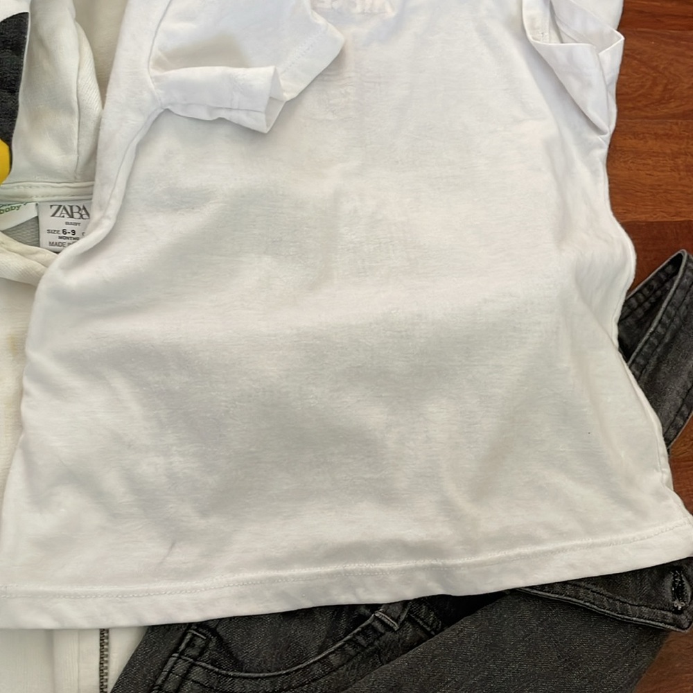 Mickey Mouse Clothing - Picture 16 of 16